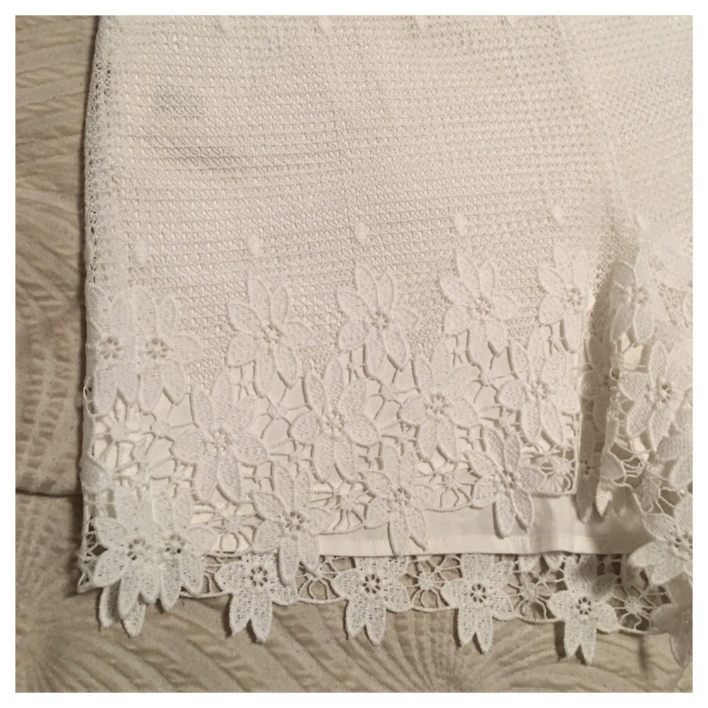 NWOT Ann Taylor White Lace Trim Shorts - Picture 11 of 11